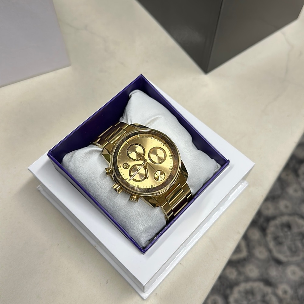Movado Bold